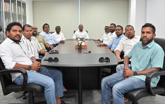 Majlis ah alah hovunu inthikhaabuvi MDP membarunnaa Raees Solih bahdhalu kuravvaifi