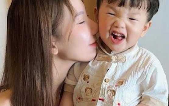 Hotel Pool gai genbigen Malaysia Influencer eh ge dharifulhu maru vejje