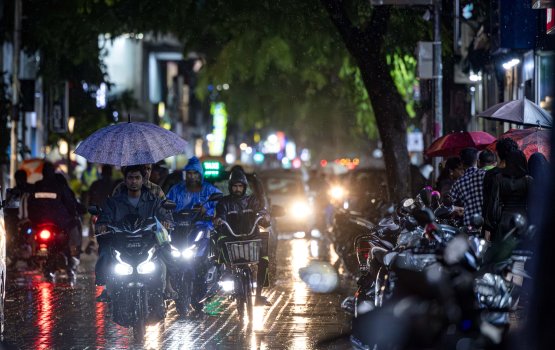 Kuriah oiy 5 dhuvahu moosun goasvaane