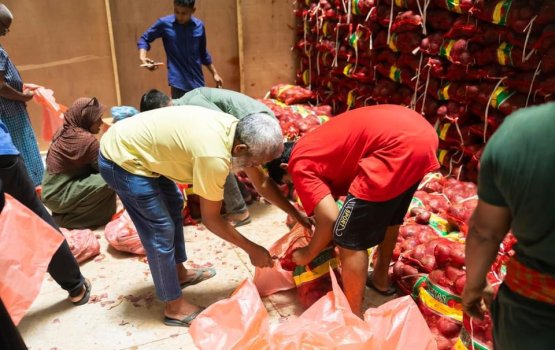 Fiyaluge agu varah bodah machah gosfi; mihaaru kilo eh huree 35 ruffiyaa ah!