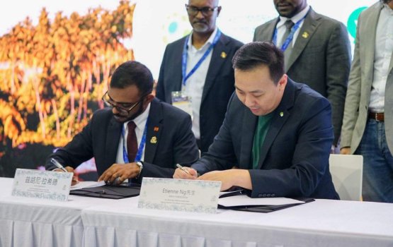 Raajje aa china aa dhemedhu digital payment network eh gaaimu kuranee