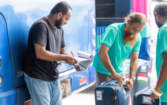 Hajjuveringe furathama group gai 298 meehun maadhamaa furanee