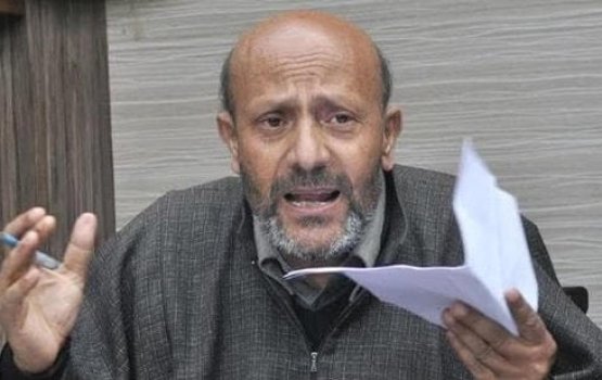 Modi aa dhekolhah Kashmir gai adu ufulaa leader gondi kaamiyaabu kuree jalugai huregen