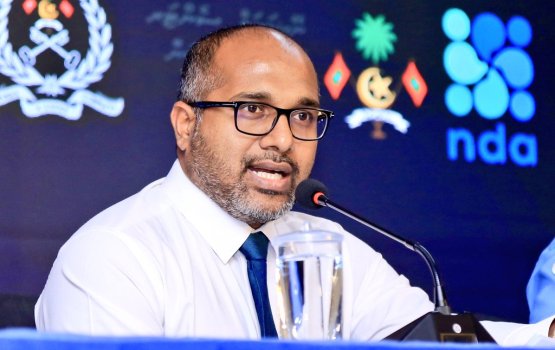 Baghaavaathuge bayaanahfahu minister edhunee fuluhun siyaasee nukuran