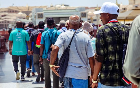 Hiley hajjah fonuvi meehunge thereyga aamdhanee libey meeheh himeneythee massala balanee