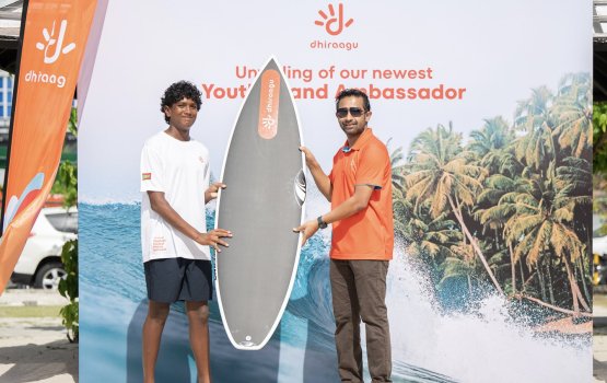 Zuvaan raalhaaelhuntheriyaa Dhiraagu ge Youth Brand Ambassador ah