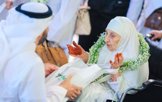 Umurun 130 aharuge anhenaku mi aharuge Hajj ge alhukamugai