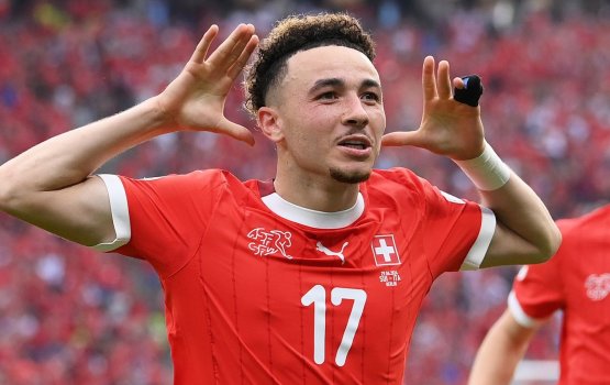 Emme fahuge champion italy katuvaalai, Switzerland quarter ah