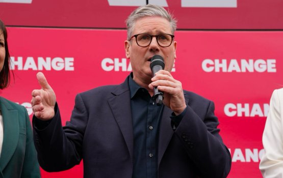 Ingireysi vilaathuge inthikhaabu Labour Party in kaamiyaabu koffi 