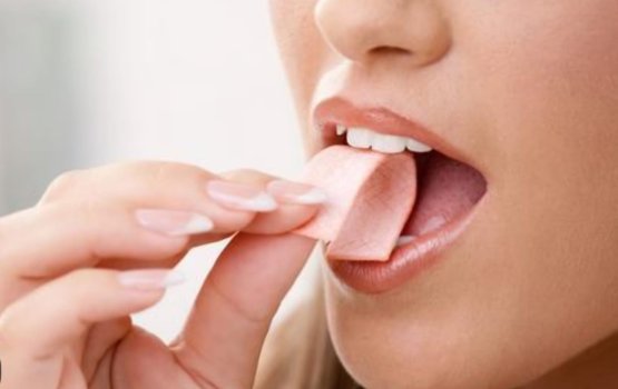 Chewing gum in ethah faidhaa thakeh!