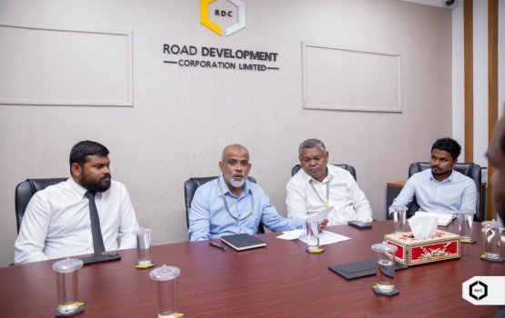 RDC in haradhu kudakurun: Bodu musaara dheefai consultantun nagaifi