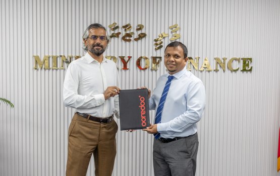 Bandeyri pay in M- Faisaa medhuverikoh faisaa dhekkeyne goi hadhaifi