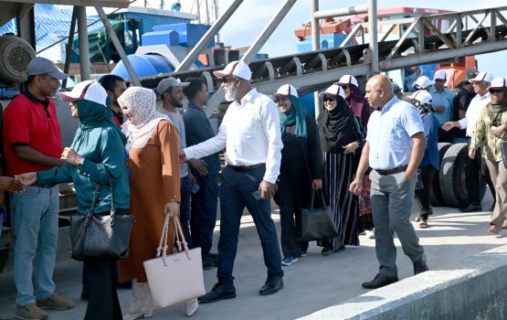 Sarukaaraa gulhigen leo in zuvaanunnah vazeefa ge furusath thah hoadhaidhenee