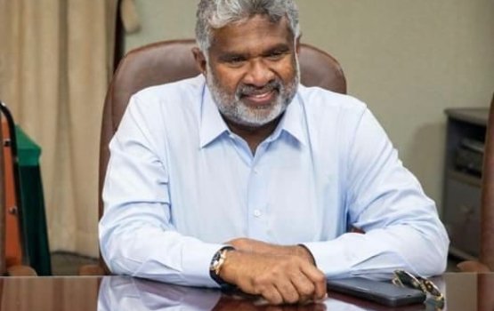 Hussain Shareef ge aailaa ah Raees thauziya dhannavaifi