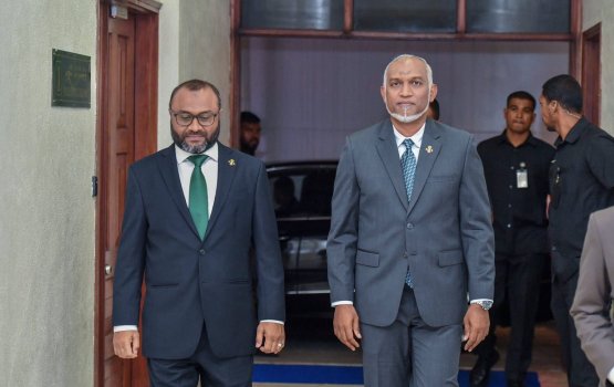 Haafizunge inaayaiy 2 guna bodu kuran raees muizzu ninmavaifi