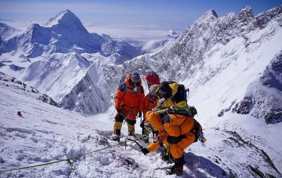 Mount Everest gai huri baeh hashithah nagaifi