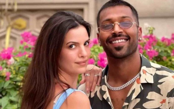 Hardik aai Natasa ge kaiveni roolhunu aslu sababu haama vejje