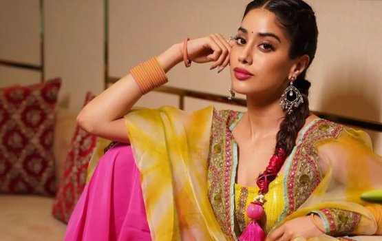 Anmunge furassaara ah samaalu kameh nudhen: Jahnvi