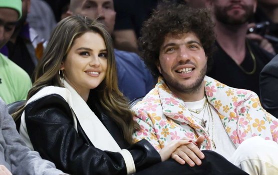 Selena ge khaassa message eh baiveriyaa Benny ah!