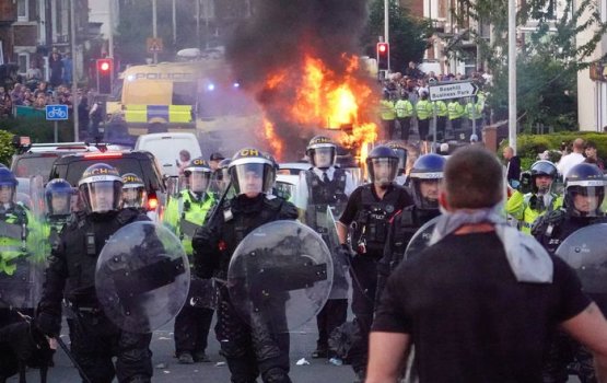 UK gai thibi dhivehin High commission gai registry vumah edhefi