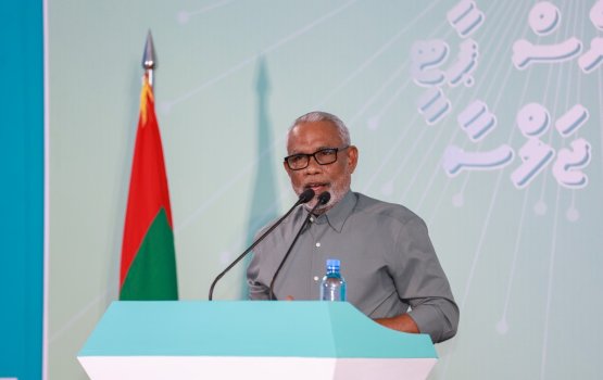 Kurin raees Yameen dhifaau kuri Abdhuhraheem emme fahun raees yameen ah vagah govaifi