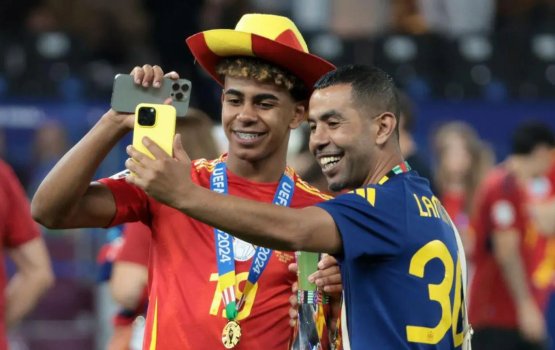 Lamine Yamal ge Bappa ah valhin hamalaa dheefi 