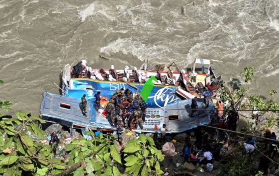 India Tourist in dhathurukuri baheh Nepal koarakah vetti 27 meehun maruvejje