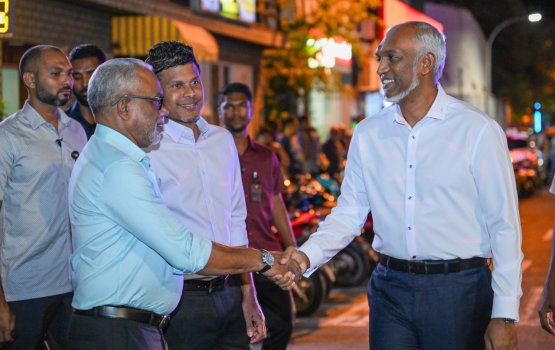 Abdul raheem raees muizzu aa bahdhalu kurumah raees offeehah!
