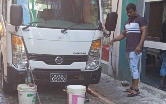 Maama Lemon laigen pickupeh dhonnan huri meehakah fiyavalhu alhaifi