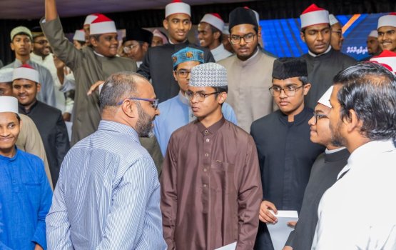 Zuvaan khatheebun thamreenu kurumuge 3 vana buru ga baiverivaan hulhuvaalaifi