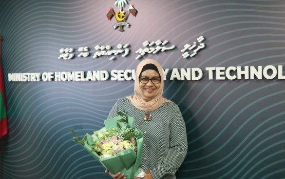 Magaamun isthiufa dhevvi PS Hinnaa ah Deputy Minister kan