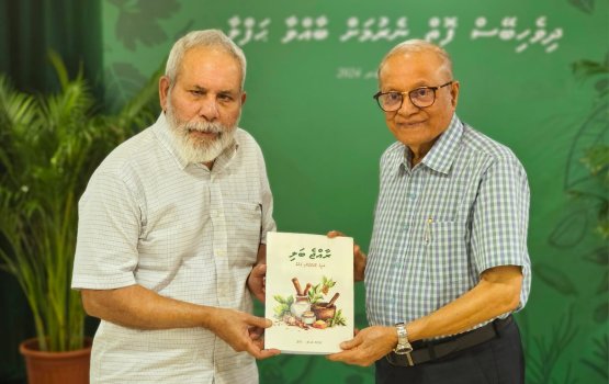 Dhivehi beysverikamabehey 2 fotheh Raees Maumoon neredhevvaifi