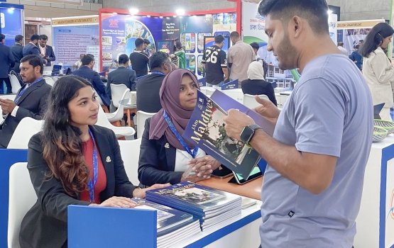 Bangladesh in anna touristun ithuru kuran Daka gai raajje isthihaaru kuranee