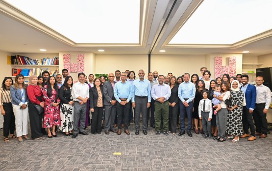 America ga ulhey dhivehinna Raees bahdhalu kuravvaifi