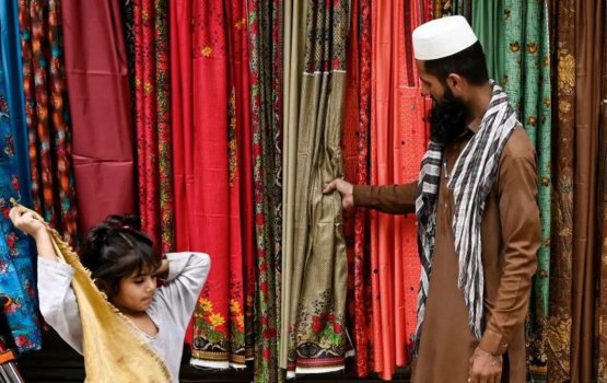 IMF ah thabaaave Pakistan ge igthisaadhu salaamai kohdgeefi, Rajje ah ves othee e goi!