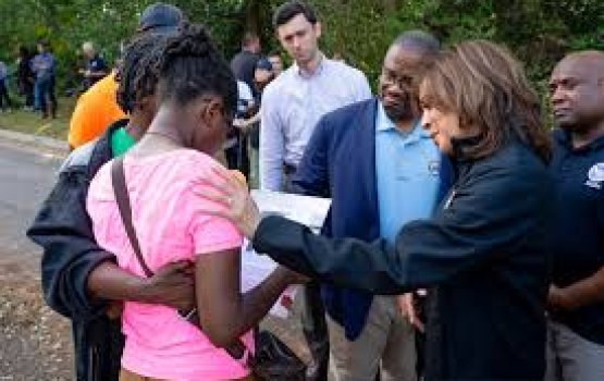 Haalu gai jehuni America ge rayyithunnah 750 Dollar, Ukraine adhi Israel ah billionun!