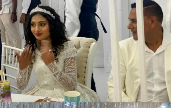 Zara aai Siyam ge kaiveneege hiygaimu foto thakaai video thakun social media furaalaifi