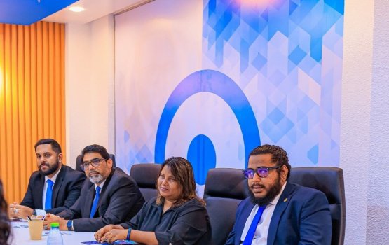 Shumba Gong Singapore immigrationun hifahattaifi