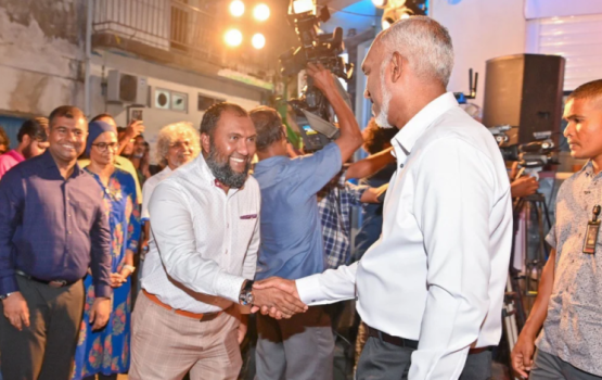 Raees manaa koffivaa vape in duty manaakuran sarukaarun hushahalhaifi