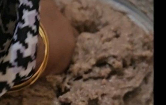 eythafuttah khaasa bimbi theley akee thafaathu foni hedhikaa eh