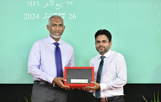 Bappaafulhu ge aguvazan kuran fandiyaaru hedhun kolhu Raees Muizzu ah aruvaifi