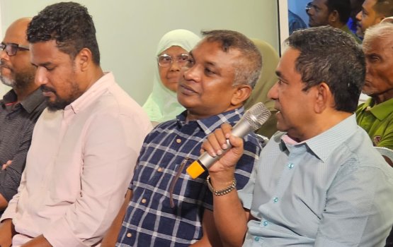 14 Gadi iruge noosveringe bahadhalu vumun ottaru huri vaahaka thakeh adeh neevunu: Yaameen