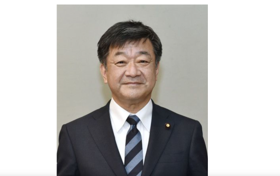 Raajjeygai chuttee heydhakuramundhiya Japan ge majlis membaraku maruvejje