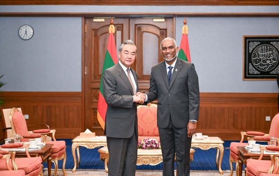 China ge foreign minister Wang Yi Raajje vadaigenfi
