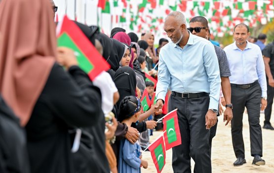 Raees dhidhdhoo ah kuraa dhathurah huraselhey kameh nukuran council in MDP gai edhijje