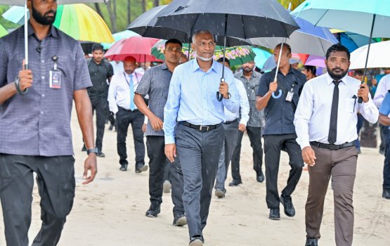 Raees Muizzu bodu vafudhakaa eku HA. atholhu ge 10 rashakah