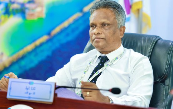 Shaheem e hedhee kandaelhigen dhogeh, Bangi ge adu madukuranee miskihthakuge mudhimun: Azim