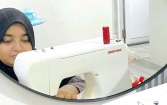 PEOPLE: Amilla dolls ufehdhi hunaruveriyaa ah hama saabas!