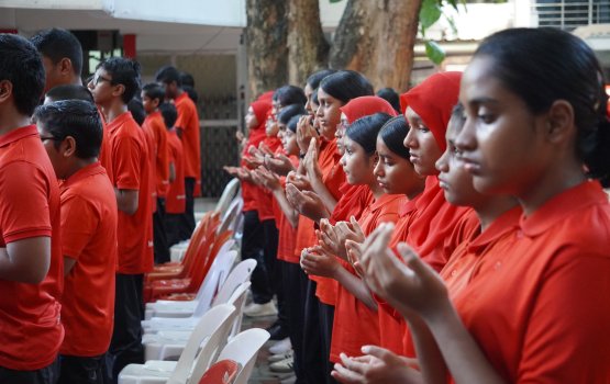 Roadha aa dhimaakoh kiyevun ninmai, school thah bandhu koffi