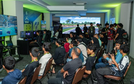 Dhiraagu gamers guild in atholhu thereygai baavvaa furathama gaming mubaaraai addu gai